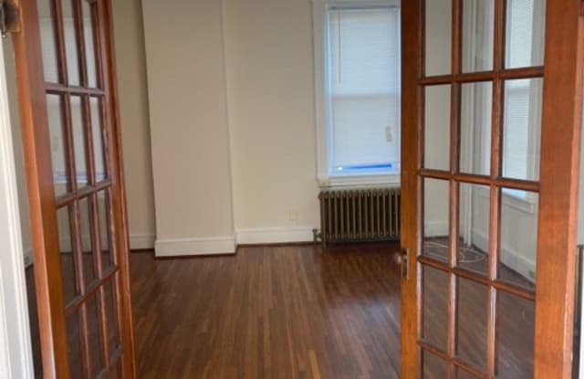 431 N Locust St Gallery 2