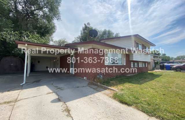 Look at This Charming 3 Bedroom 2.5 Bathroom Home in Taylorsville Ut! photos photos
