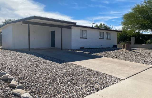 8032 East Nicaragua Drive - 8032 East Nicaragua Drive, Tucson, AZ 85730