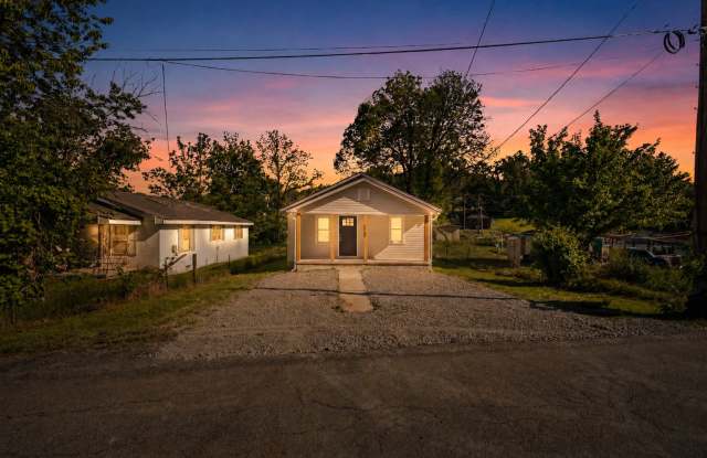 1733 Dunlap St photos photos