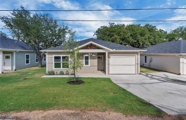 809 Branding Iron Trail photos photos