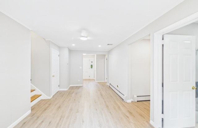 126 Southern Parkway Gallery 3