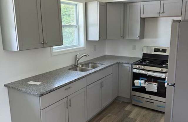 2870 Patterson Dr. Gallery 3