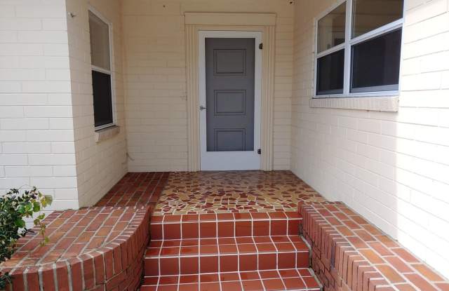 1418 Douglas Ave - 1418 Douglas Avenue, West DeLand, FL 32720