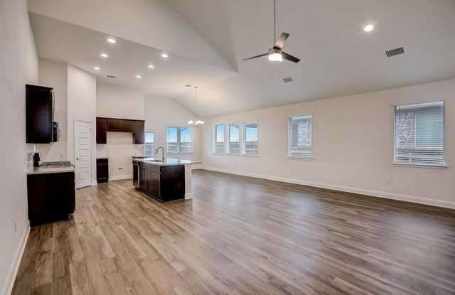 16705  Marcello DR Gallery 3