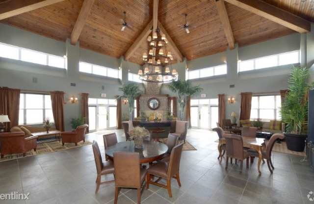 258 Chestnut Farm Way Gallery 3