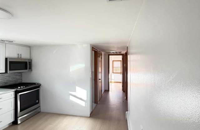 6 Oakwood Place - 6 Oakwood Place, North Brunswick, NJ 08902 6 Oakwood Place - 6 Oakwood Place, North Brunswick, NJ 08902