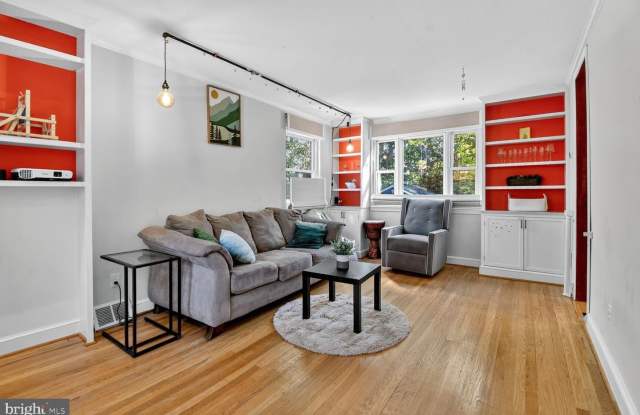 10021 TENBROOK DR - 10021 Tenbrook Drive, Kemp Mill, MD 20901