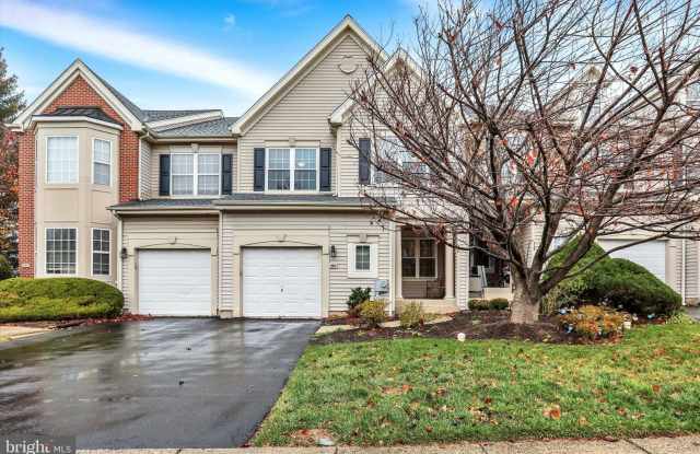 102 JULIAN Drive E unit: E - 102 Julian Drive East, Bucks County, PA 18974