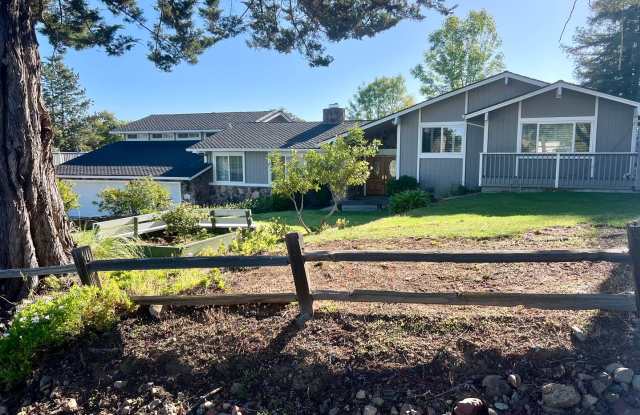 Almaden Valley Ranchette on 1+ Acre | Pool, Horse Property  Views photos photos