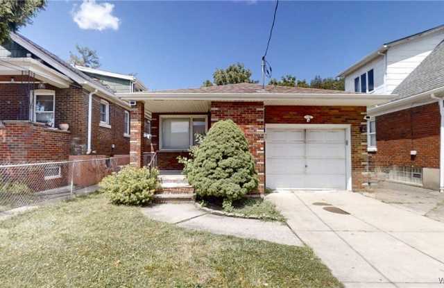 1734 Elmwood Avenue photos photos