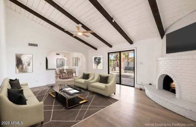 6828 E Ludlow Drive Gallery 2