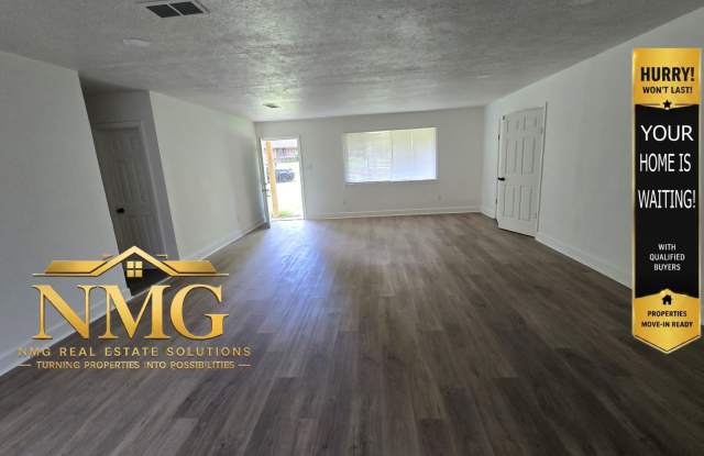 3084 Fleetwood Drive Gallery 1