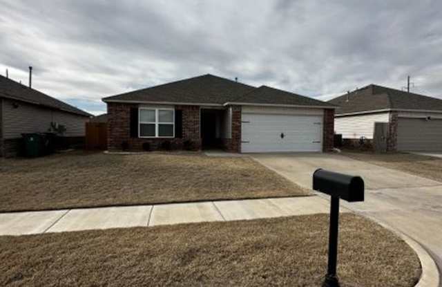 Open Floor Plan - Great Location - Putnam City Schools photos photos