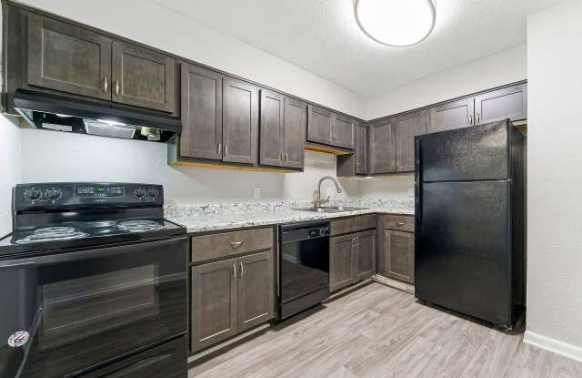 Lacota Apartments Gallery 1