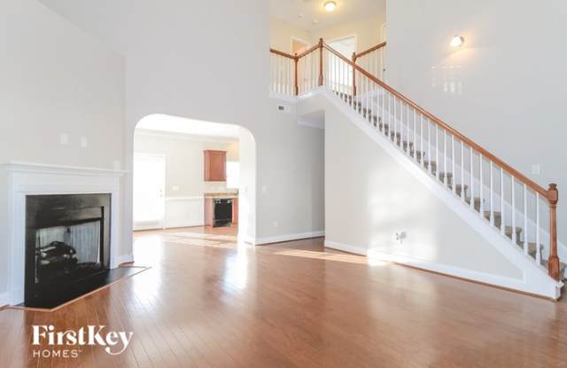 5425 Esher Drive Gallery 4