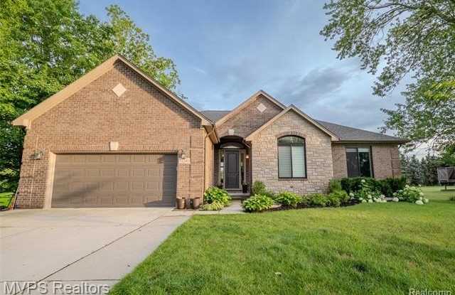 11240 29 Mile Road photos photos