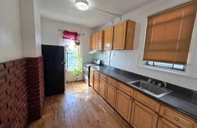 1111 Quincy Ave - 1111 Quincy Avenue, Bronx, NY 10465