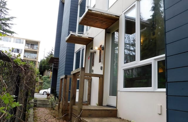 418 19th Avenue E - 418 19th Avenue East, Seattle, WA 98112