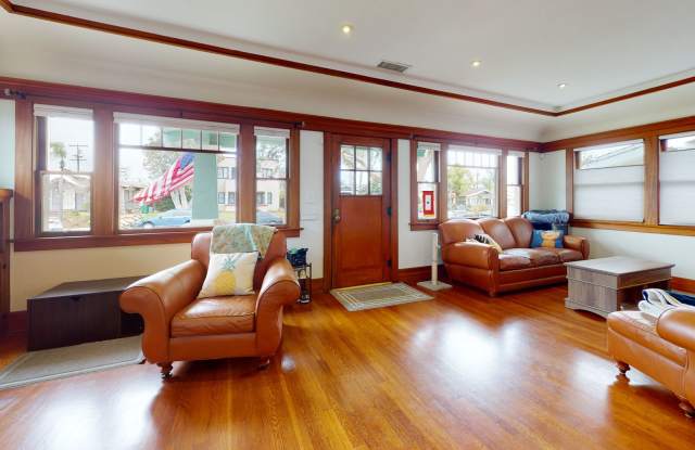 Charming Historic Craftsman photos photos