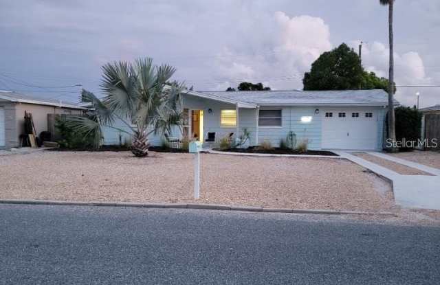 4018 CHESSWOOD DRIVE Gallery 2