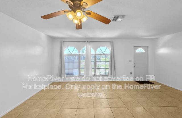 2496 Beacon Dr Gallery 4