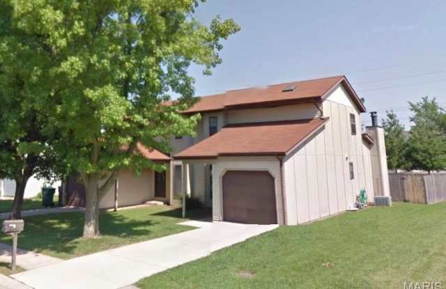 102 MILL Drive Gallery 1