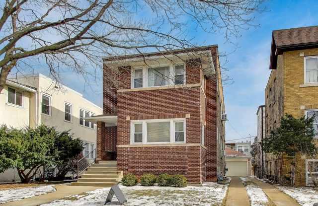 620 Elgin Avenue unit: 2 photos photos