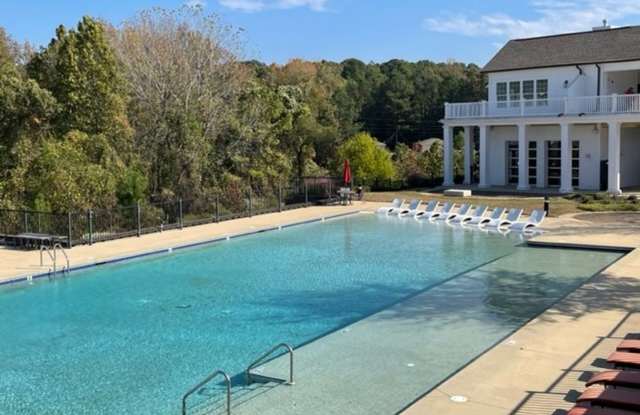 3BR/3BA For Rent Gallery 3