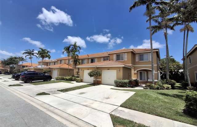 6167 Whalton St photos photos