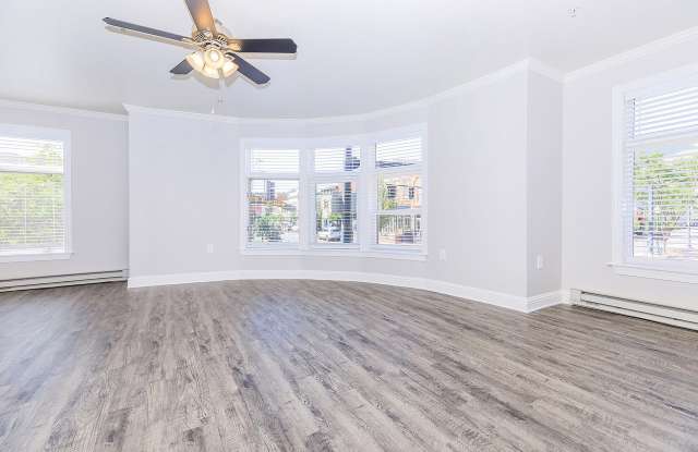 Senior Housing - Clear Creek Commons Apartments Gallery 1