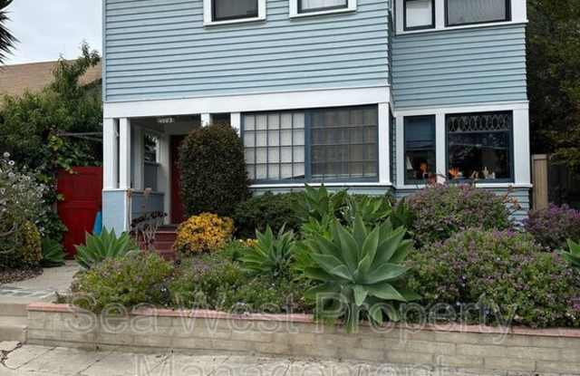 4083 Albatross St. photos photos