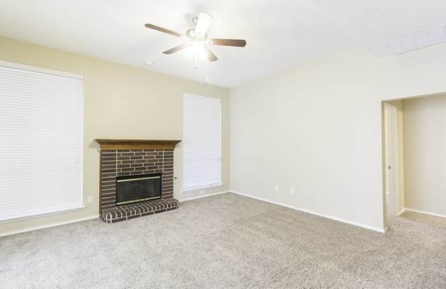 2313 Red Maple Road Gallery 3