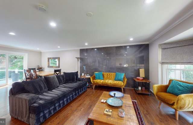 7628 CHANCELLOR Way Gallery 4