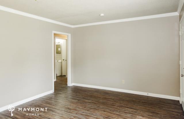 1011 Hillwood Drive Southwest Gallery 3
