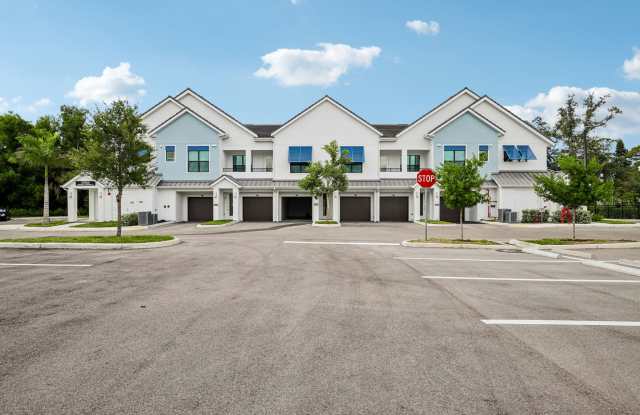 Imperial Crossing Luxury Apartment Homes Gallery 3