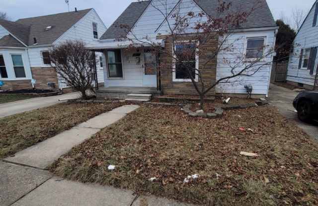 3 Bedroom 1 Bath Home in Eastpointe photos photos