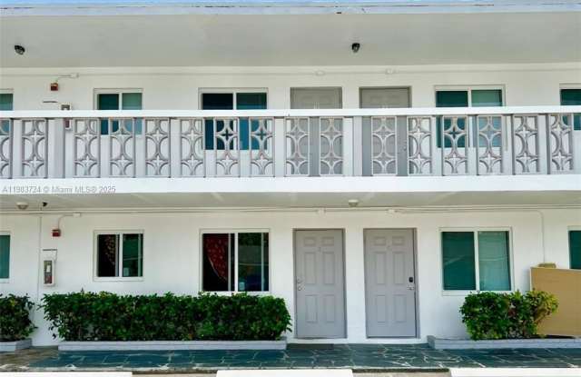 10 NW 77th St photos photos 10 NW 77th St photos photos