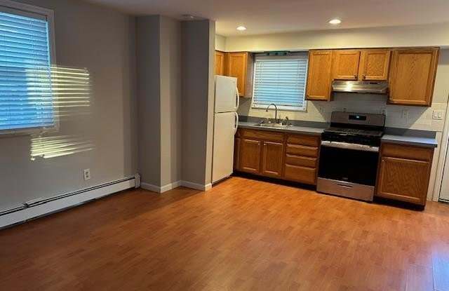 44 1/2 Avenue A Gallery 2