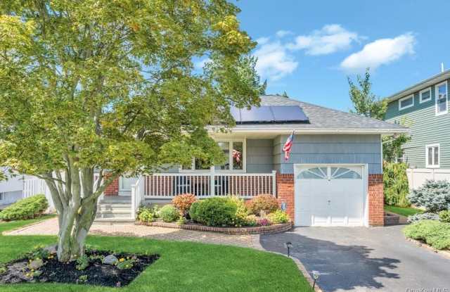 2327 Cleveland Street photos photos