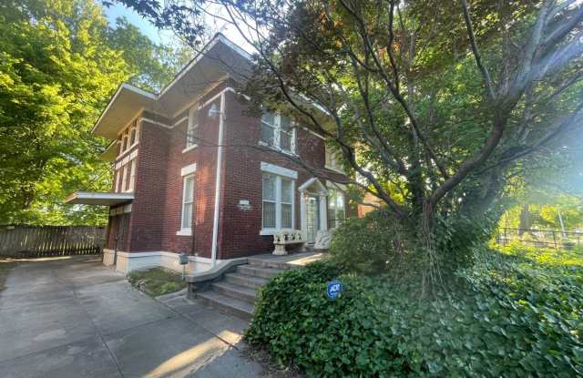 Overton Place photos photos