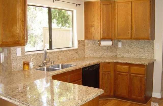 6813 Eaglehaven Lane Gallery 2