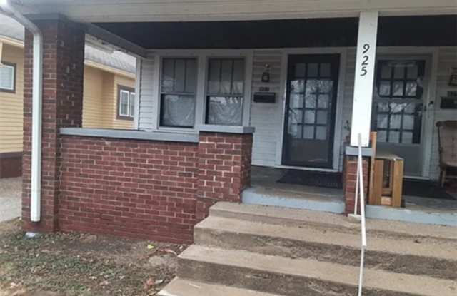 925 N Dequincy St photos photos
