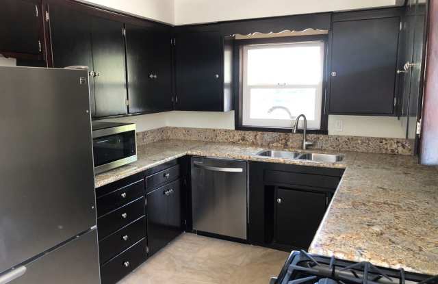 3408 VILLA TERRACE Gallery 2