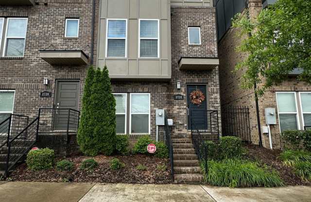 Stunning Townhome With Skyline Views! photos photos