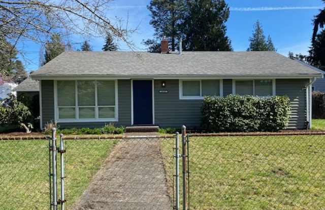 Fully remodeled Des Moines Rambler on large lot! - 20106 4th Avenue South, Des Moines, WA 98198