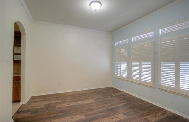 3194 Market Center Drive Gallery 2