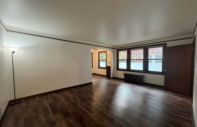 Updated Capitol Hill Open 1BR Condo | Secure Parking | Available Now Gallery 3