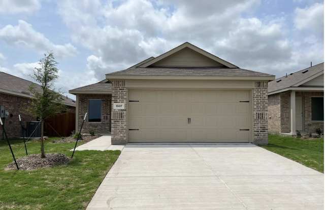 1507 Forge Pond Lane photos photos