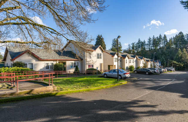 940 NW 7th Ave - 8 photos photos